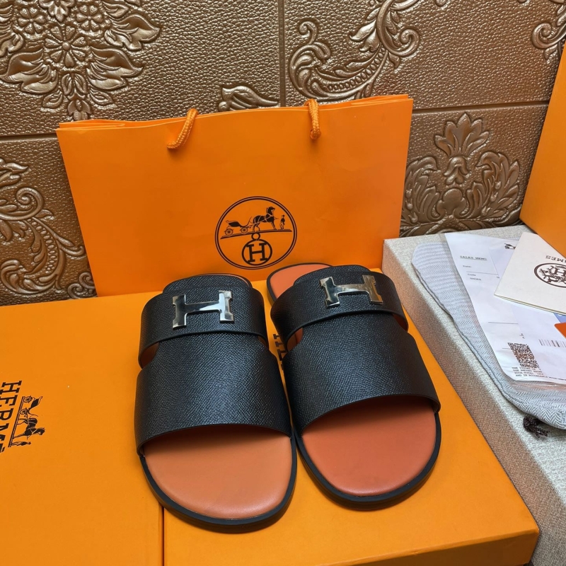H**mes slippers